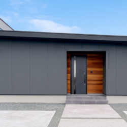 平屋で駐車場3台可能外観